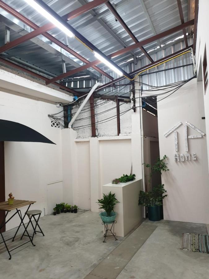 Tp Home Bangkok Exteriör bild
